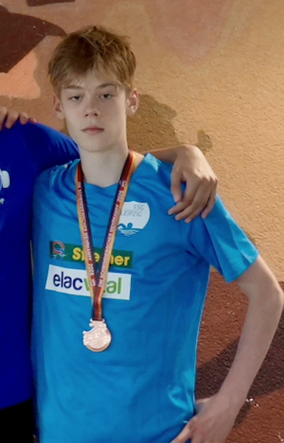 Strauch, Mads Jakob